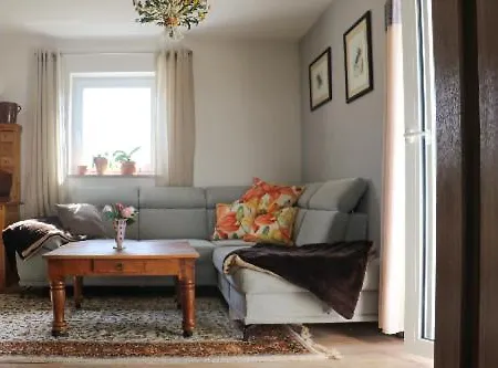 Idyllisches Mit 2 Schlafzimmer Apartman Bad Wörishofen