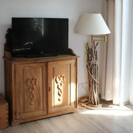 Idyllisches Mit 2 Schlafzimmer アパート