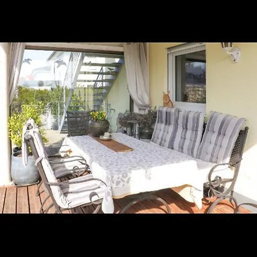 Idyllisches Mit 2 Schlafzimmer アパート