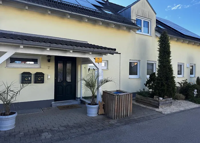 Idyllisches Mit 2 Schlafzimmer Apartment